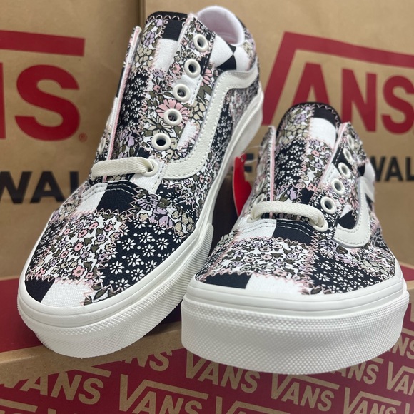 Vans Men’s Old Skool (Patchwork Firl) Marshmallow Sneakers
VN0A38G19FY - Picture 11 of 16